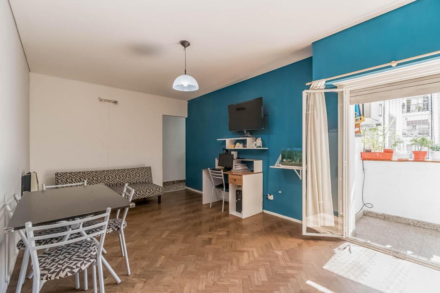 VILLA URQUIZA 3AMBIENTES CON BALCON BAJAS EXPSAS, MUY BUENA UBICACION