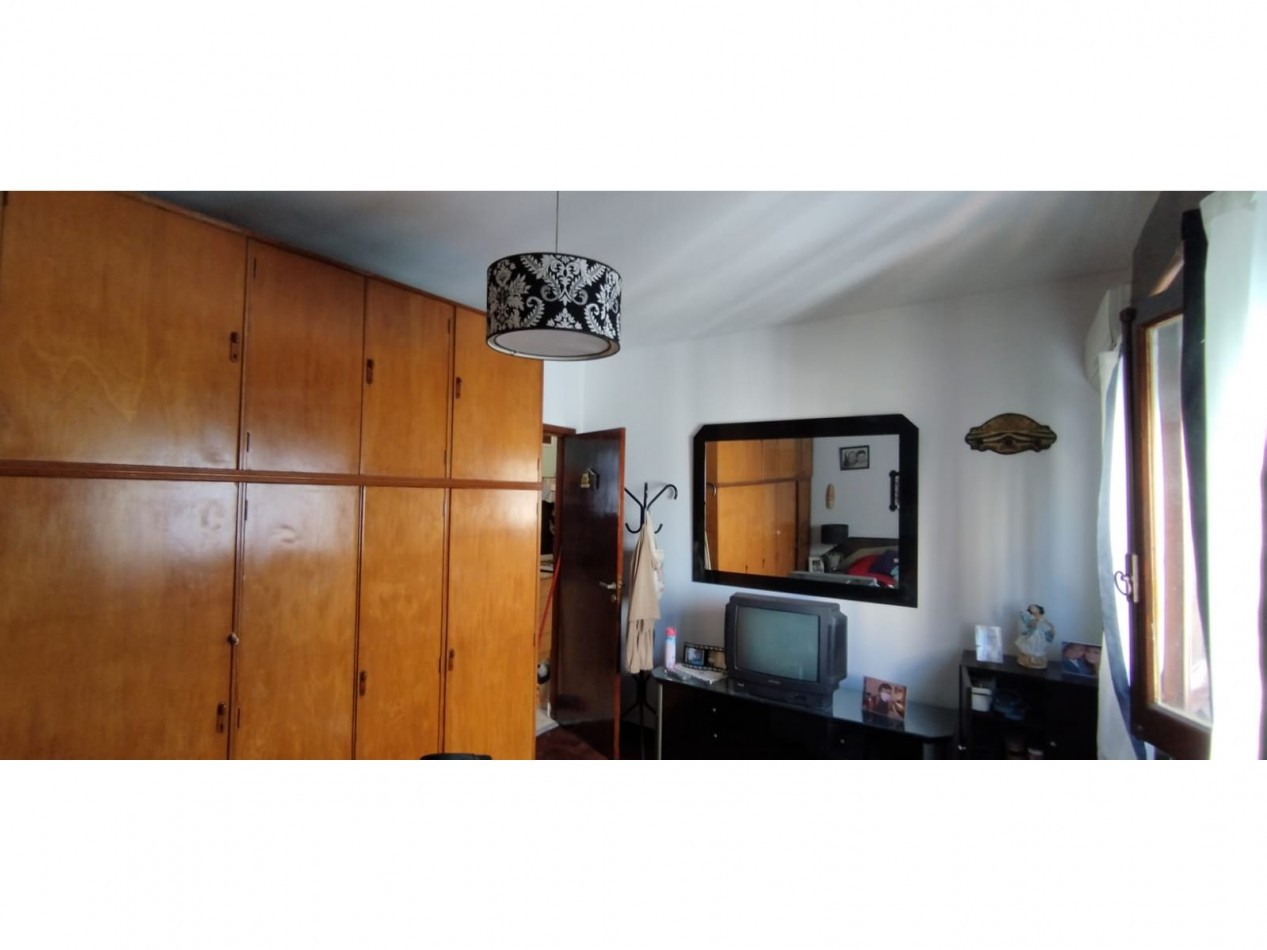 VILLA GENERAL MITRE/2 AMB, 2 PISO ESCALERA, BUENA UBICACION, BAJO MANTENIMIENTO,OPORTUNIDAD, 