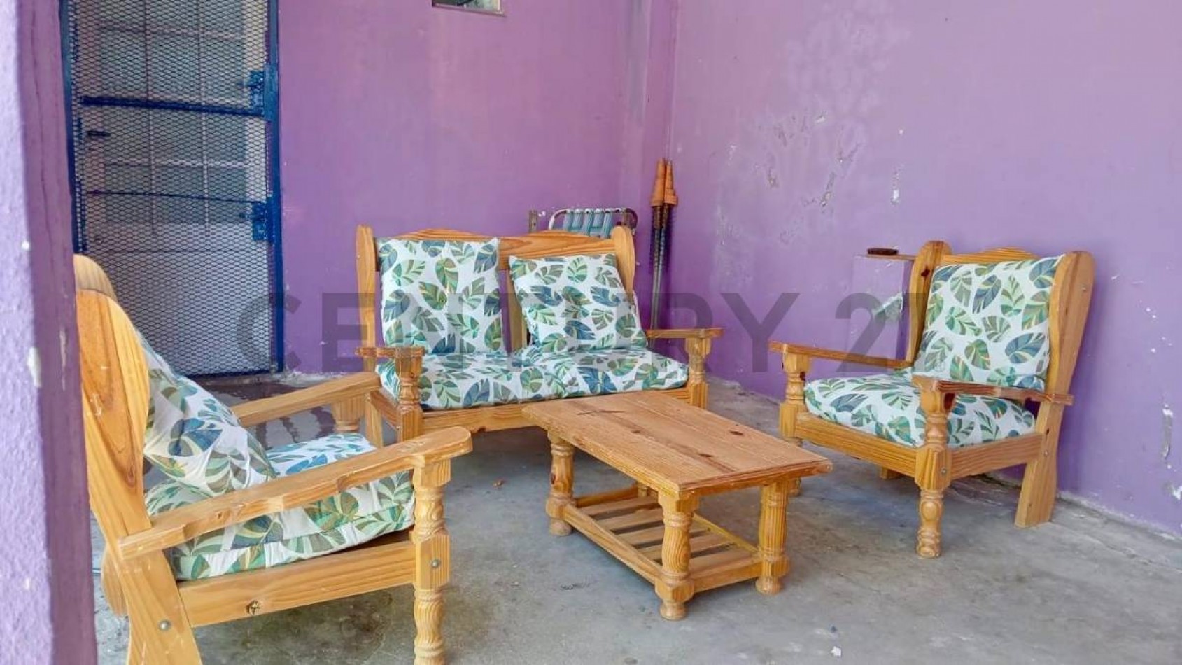 MAR DE AJO,CASA 3AMBIENTES,MUY BUENA UBICACION,COCHERA,ZONA CENTRO,CERCANO AL MAR, BUEN ESTADO GENERAL, ACEPTA PERMUTA PROPIEDAD