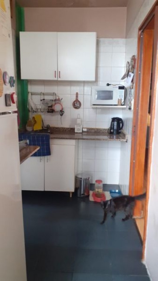 SAN CRISTOBAL,2AMB,FRENTE, BUENA UBICACION, Y ESTADO GENERAL,  BUENA CALIDAD CONSTRUCTIVA, SUBTE, OPORTUNIDAD,