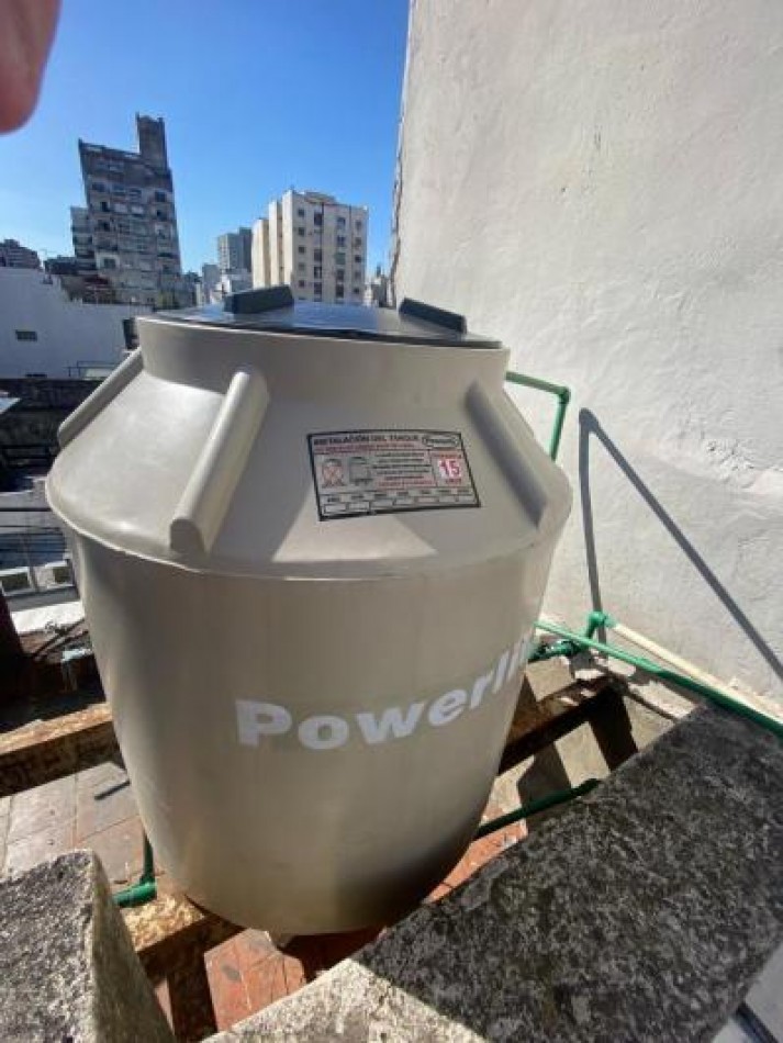 SAN CRISTOBAL,PH,5AMB,1 PISO ESCALERA, USO COMERCIAL,PROFESIONAL, APTO CREDITO, RECICLADO NUEVO,SIN EXPENSAS, PERMUTA, OPORTUNIDAD,