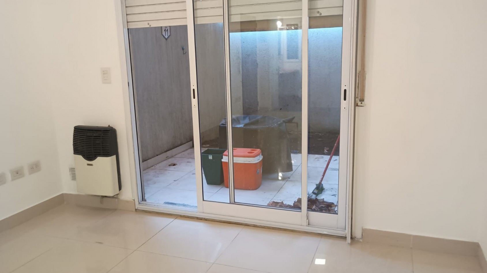 V/PUEYRREDON/MONOAMB,/VIVIENDA/ USO COMERCIAL/AP.PROFESIONAL/PATIO/,LAVADERO/DIGNO DE VER, BAJAS EXPENSAS,
