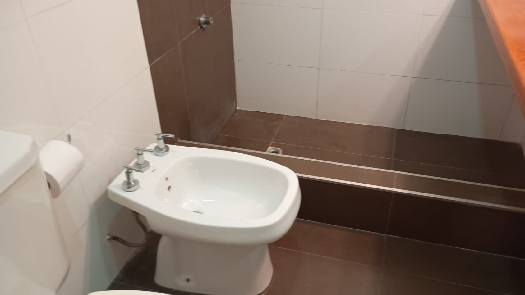 V/PUEYRREDON/MONOAMB,/VIVIENDA/ USO COMERCIAL/AP.PROFESIONAL/PATIO/,LAVADERO/DIGNO DE VER, BAJAS EXPENSAS,
