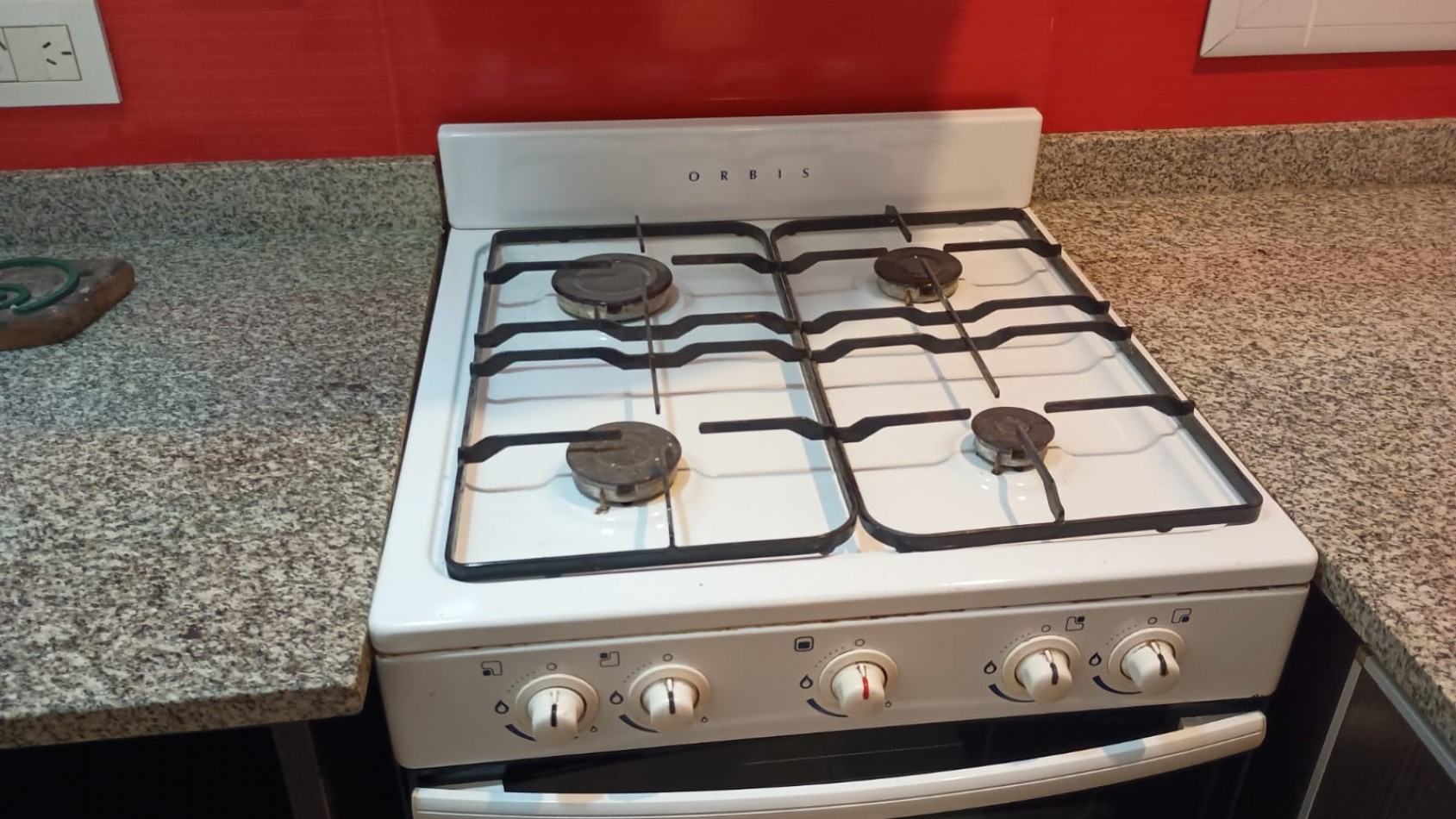 V/PUEYRREDON/MONOAMB,/VIVIENDA/ USO COMERCIAL/AP.PROFESIONAL/PATIO/,LAVADERO/DIGNO DE VER, BAJAS EXPENSAS,