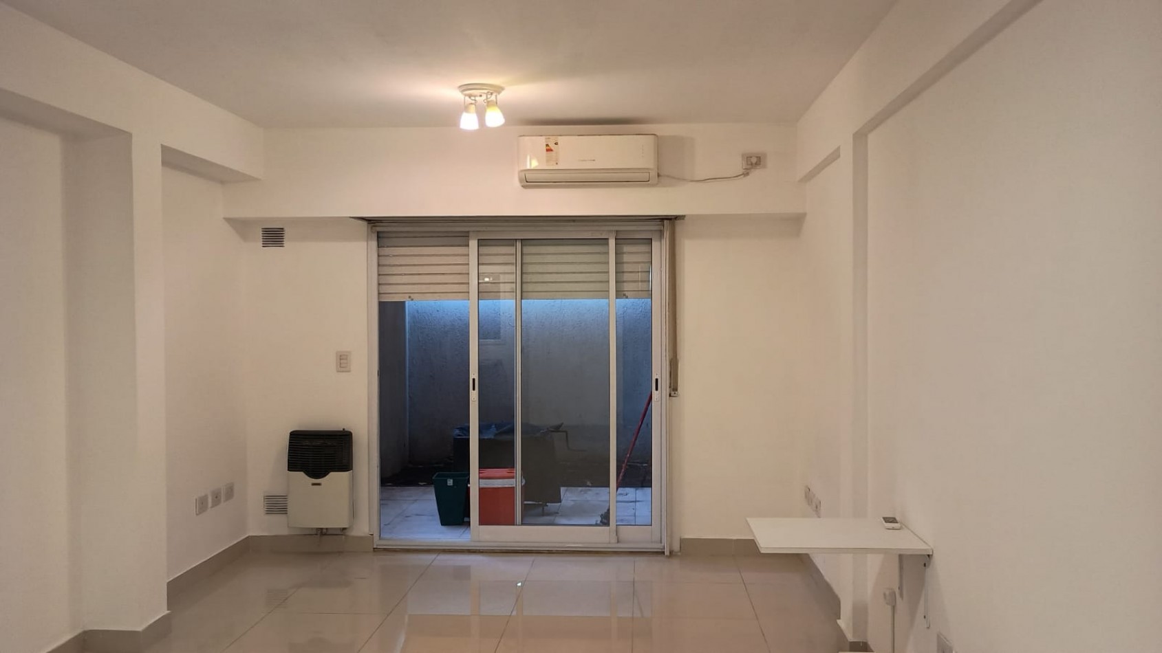 V/PUEYRREDON/MONOAMB,/VIVIENDA/ USO COMERCIAL/AP.PROFESIONAL/PATIO/,LAVADERO/DIGNO DE VER, BAJAS EXPENSAS,