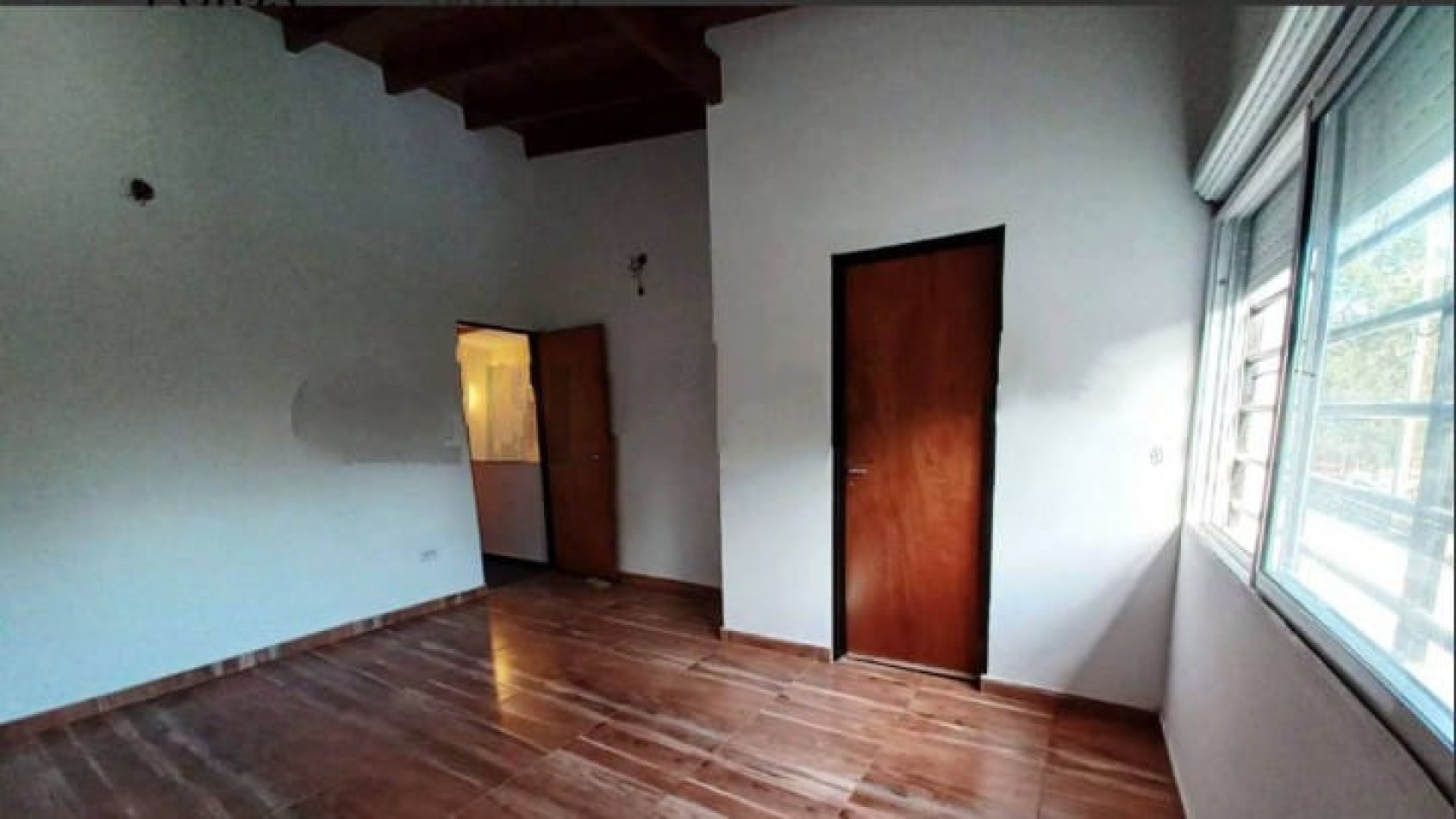 PARQUE LELOIR CASA DUPLEX 3 AMBIENTES ESTRENAR APTO CREDITO MUY BUEN ESTADO UBICACION,AMPLIO METRAJE,OPORTUNIDAD,