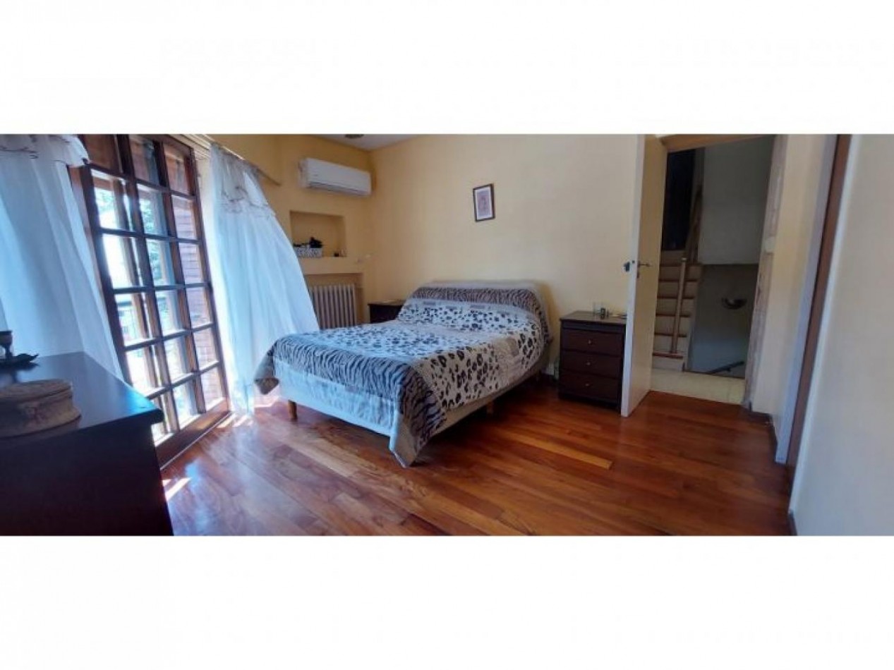 Casa; e/venta,5ambt,Liniers,excelente estado, oportunidad