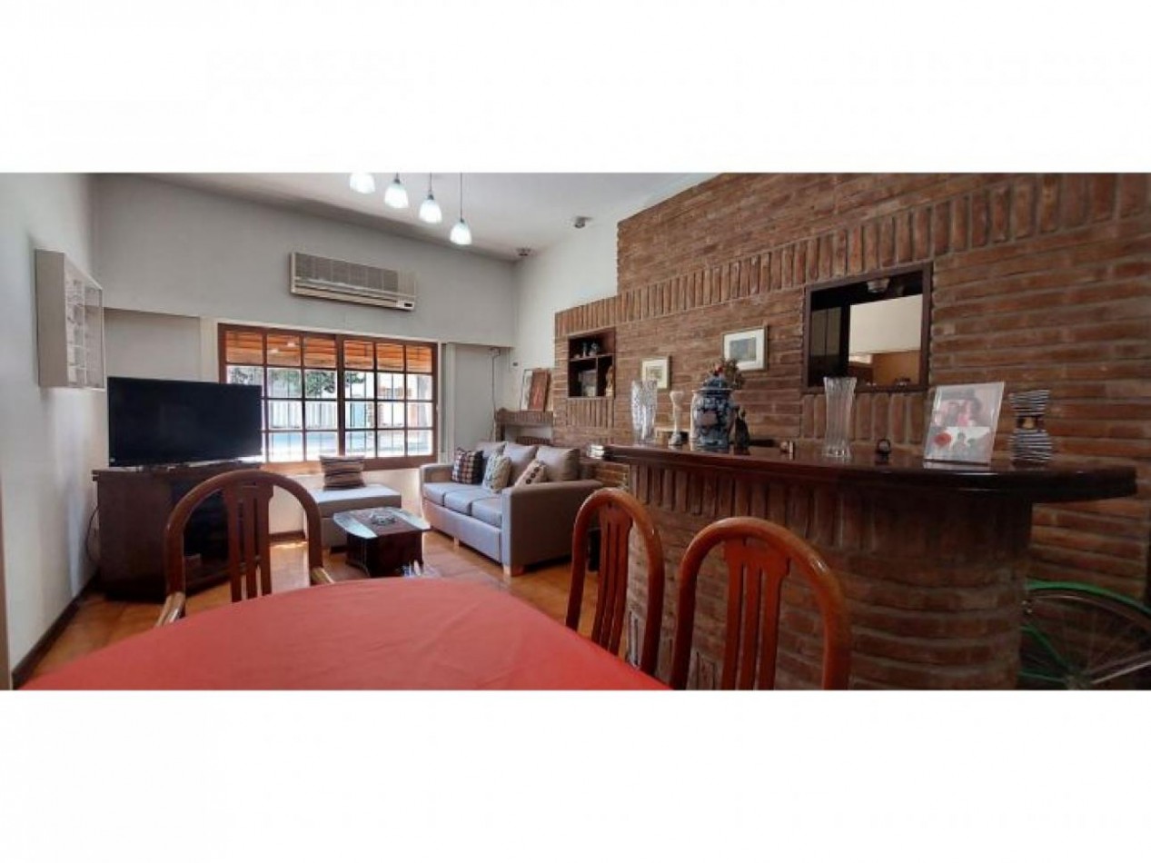 Casa; e/venta,5ambt,Liniers,excelente estado, oportunidad