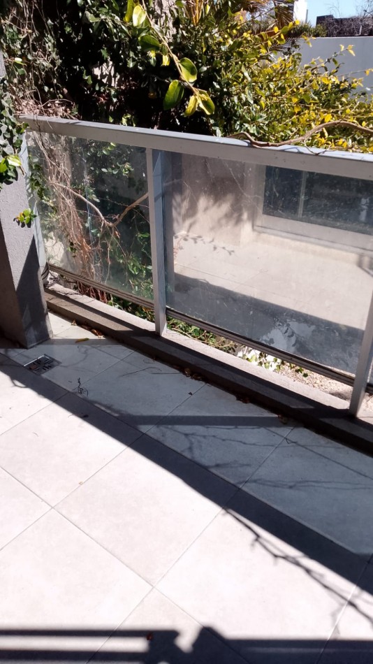 (V/URQUIZA,1AMBIENTE,)-USO COMERCIAL CON ,/COCHERA, SUBTE B, METROS PLAZA VILLA URQUIZA,BALCON SALIENTE, TODO LUZ UN CHICHE