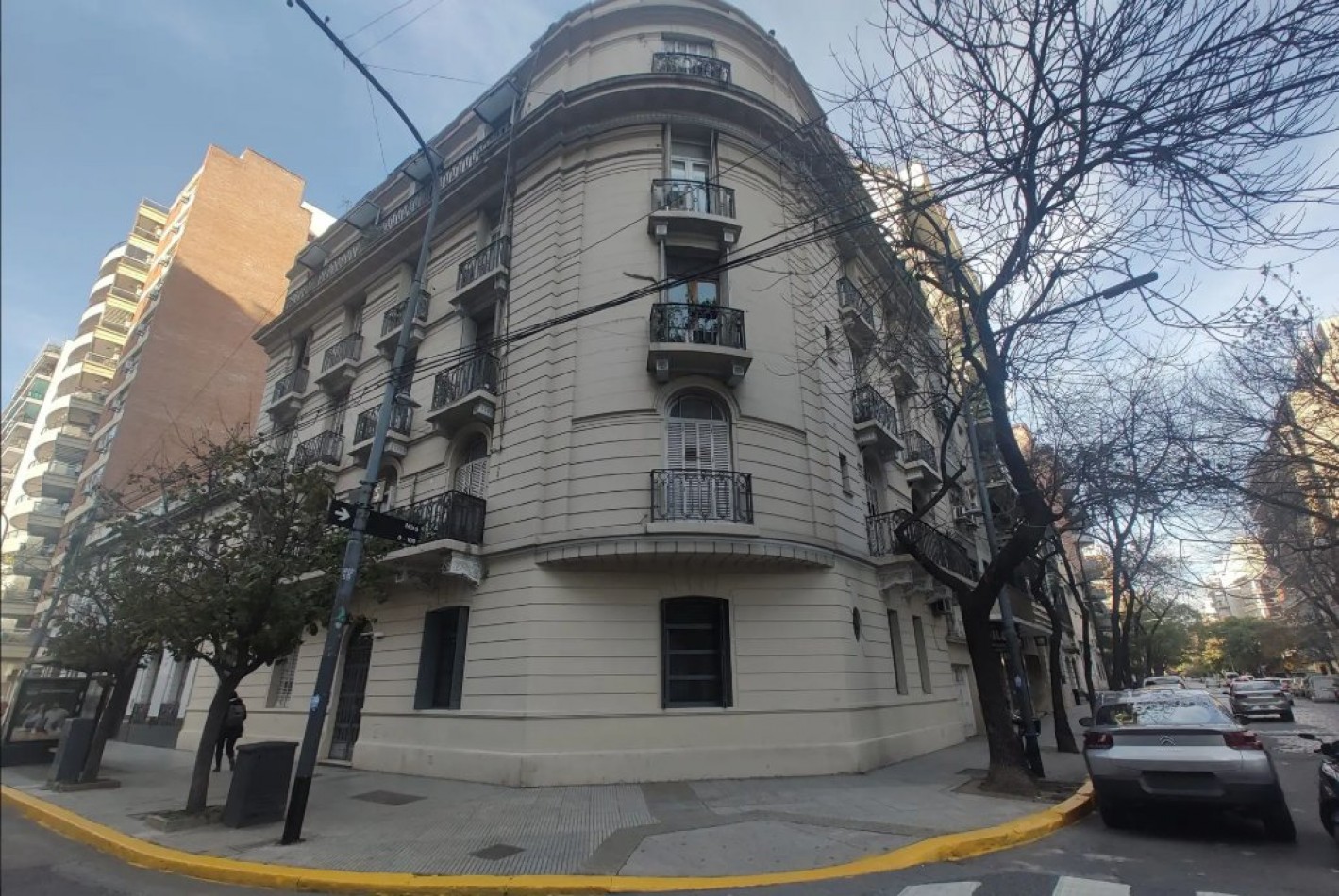 Caballito,Departamento en PB , excelente ubicacion,amplitud de metraje, oportunidad, bajas expensas, buen estado general