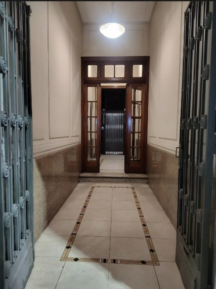 Caballito,Departamento en PB , excelente ubicacion,amplitud de metraje, oportunidad, bajas expensas, buen estado general