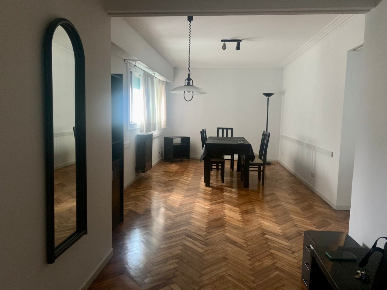 ONCE,3 AMBIENTES CON DEPENDENCIA BAÑO DE SERVICIO LAVADERO, MUY BUEN ESTADO Y UBICACION, AMPLIO, 