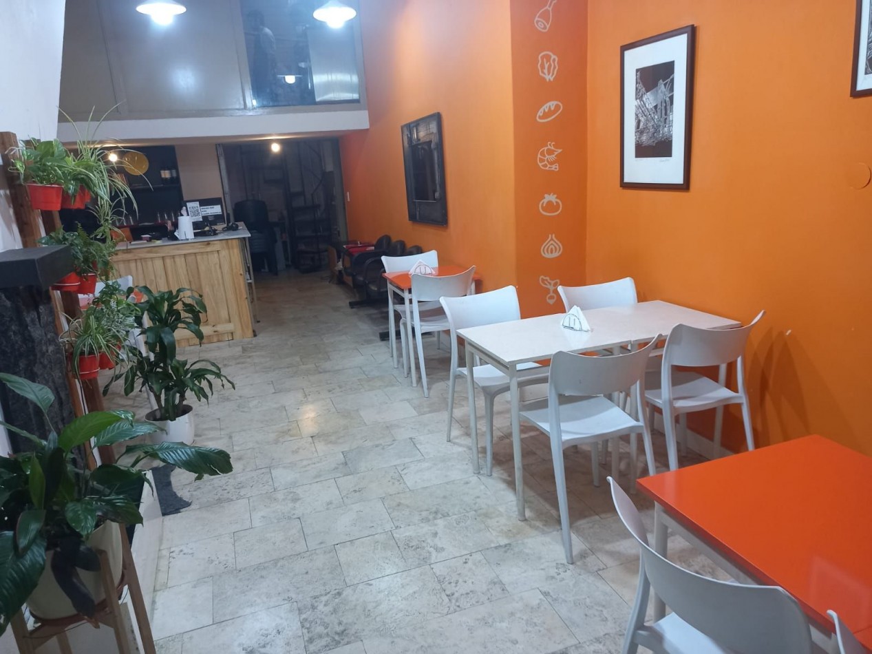 FLORES, LOCAL COMERCIAL EN VENTA,S-AVENIDA.SIN EXPENSAS, VS RUBROS, DIGNO DE VER, MUY BUENA UBICACION, Y ESTADO GENERAL