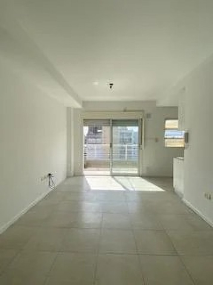 CABALLITO,2AMBIENTES,CONTRAFRENTE,44 METROS,COCHERA,BALCON SALIENTE,LAUNDRY,PARRILLA,TERRAZA, OPORTUNIDAD, DIGNO DE VER, 