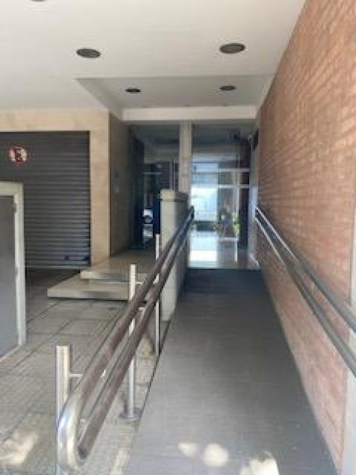 CABALLITO,2AMBIENTES,CONTRAFRENTE,44 METROS,COCHERA,BALCON SALIENTE,LAUNDRY,PARRILLA,TERRAZA, OPORTUNIDAD, DIGNO DE VER, 