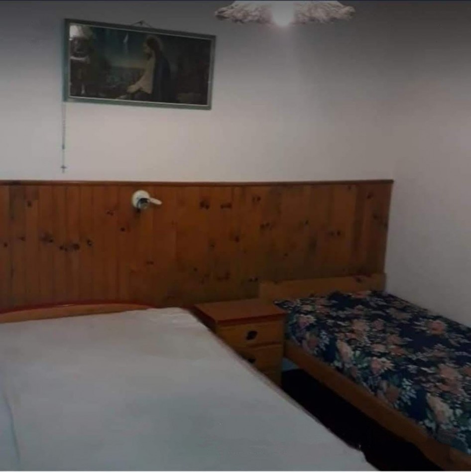 MAR DE AJO,2AMBIENTES,PLANTA BAJA, SOBRE AVENIDA COSTANERA,ZONA CENTRICA,METROS DEL MUELLE,OPORTUNIDAD, IDEAL INVERSORES O VACACIONES IDEALES