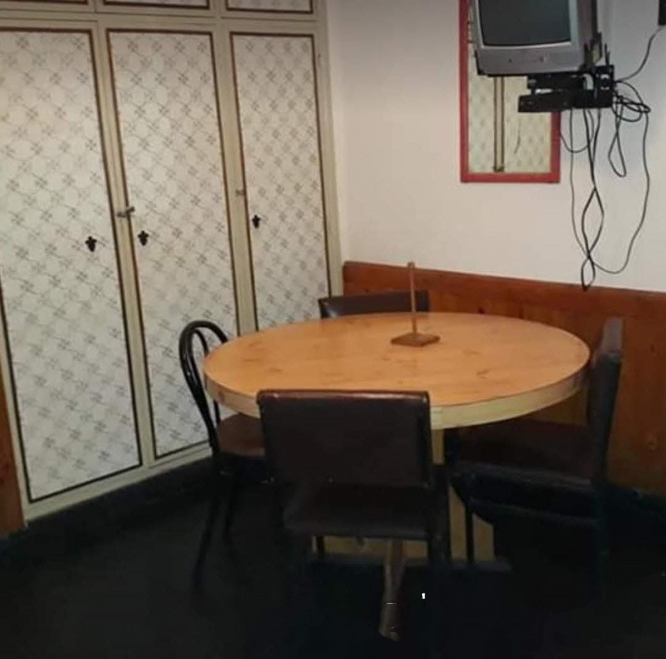 MAR DE AJO,2AMBIENTES,PLANTA BAJA, SOBRE AVENIDA COSTANERA,ZONA CENTRICA,METROS DEL MUELLE,OPORTUNIDAD, IDEAL INVERSORES O VACACIONES IDEALES