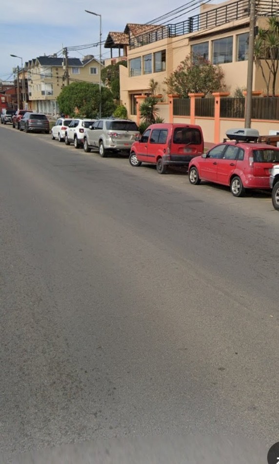 MAR DE AJO,2AMBIENTES,PLANTA BAJA, SOBRE AVENIDA COSTANERA,ZONA CENTRICA,METROS DEL MUELLE,OPORTUNIDAD, IDEAL INVERSORES O VACACIONES IDEALES