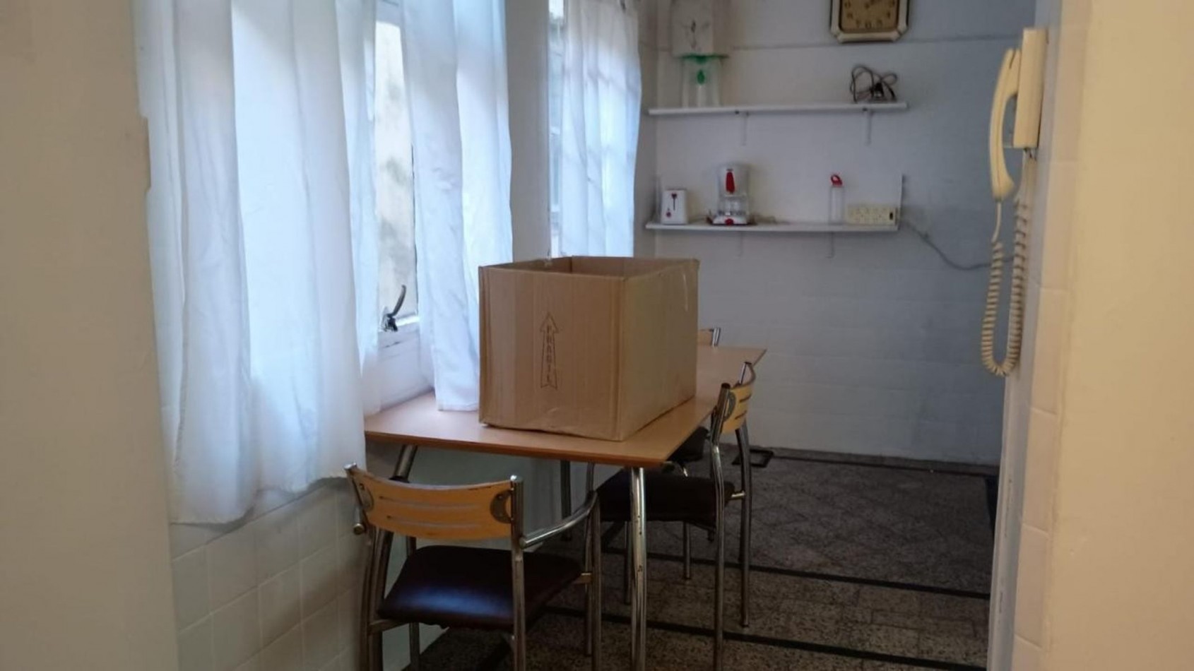 MICROCENTRO,3AMBIENTES,LATERAL,AMPLIO,LUMINOSO,MUY BUENA UBICACION Y ESTADO GENERAL, SUBTE B OPORTUNIDAD