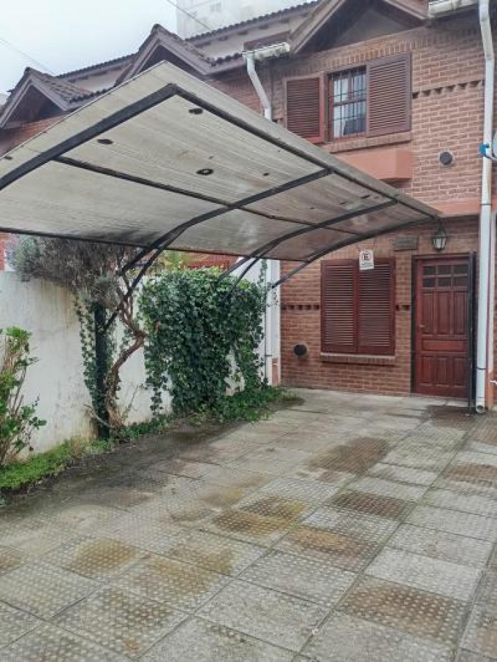 SAN  BERNANRDO ,HERMOSO TRIPLEX A DOS CUADRAS DE LA PLAYA, OPORTUNIDAD, IDEAL: RENTA VERANIEGA,O VACACIONAR,