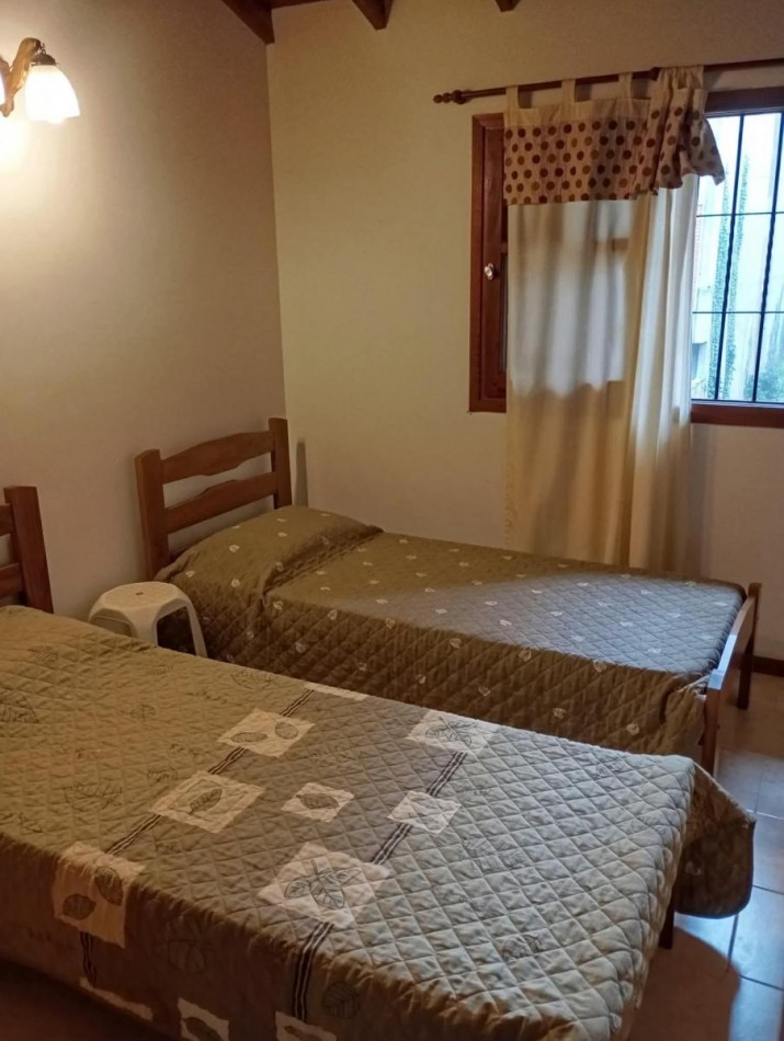 SAN  BERNANRDO ,HERMOSO TRIPLEX A DOS CUADRAS DE LA PLAYA, OPORTUNIDAD, IDEAL: RENTA VERANIEGA,O VACACIONAR,