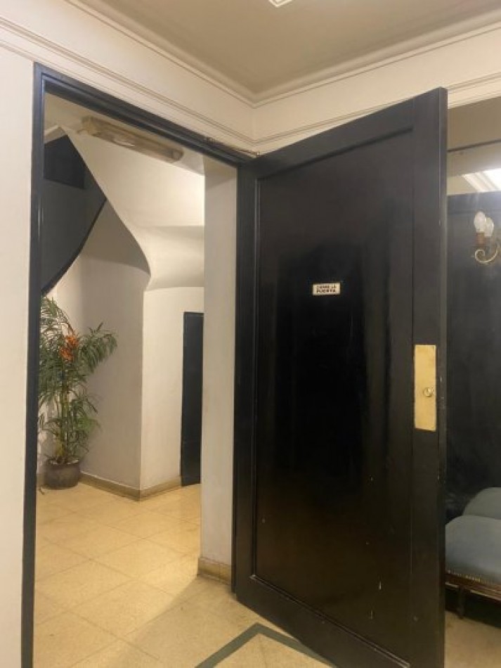 RECOLETA, SEMIPISO 3AMBIENTES,CONTRAFRENTE,90 METROS, MUY BUEN ESTADO Y UBICACION, OPORTUNIDAD 