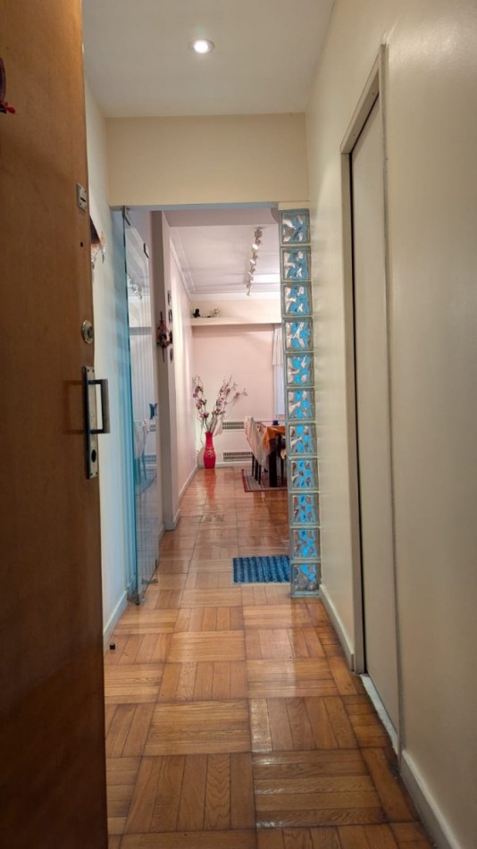 SAN CRISTOBAL,3AMBIENTES CON DEPENDENCIA, BALCON SALIENTE, CONTRAFRENTE, MUY BUENA UBICACION, CALIDAD CONSTRUCTIVA, OPORTUNIDAD