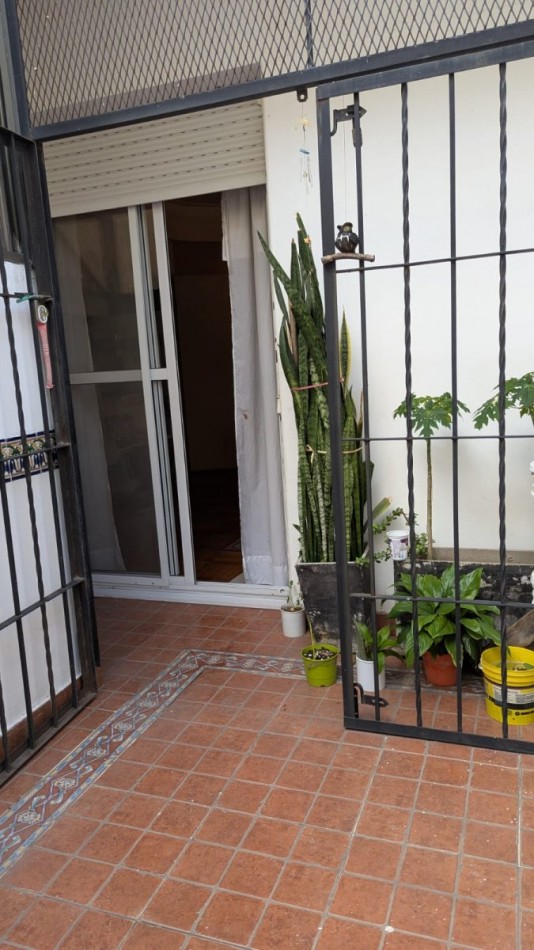 SAN CRISTOBAL,3AMBIENTES CON DEPENDENCIA, BALCON SALIENTE, CONTRAFRENTE, MUY BUENA UBICACION, CALIDAD CONSTRUCTIVA, OPORTUNIDAD