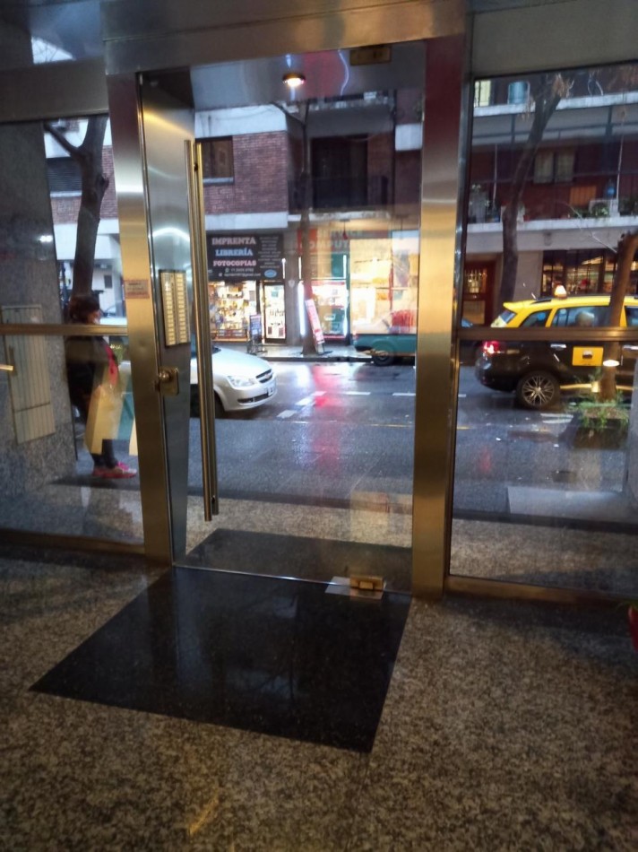 Recoleta,1ambiente,frente,balcon,metros de Avenida Santa Fe,vista panoramica,balcon saliente, subte D,excelencia estado/ubicacion