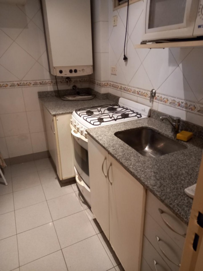 Recoleta,1ambiente,frente,balcon,metros de Avenida Santa Fe,vista panoramica,balcon saliente, subte D,excelencia estado/ubicacion