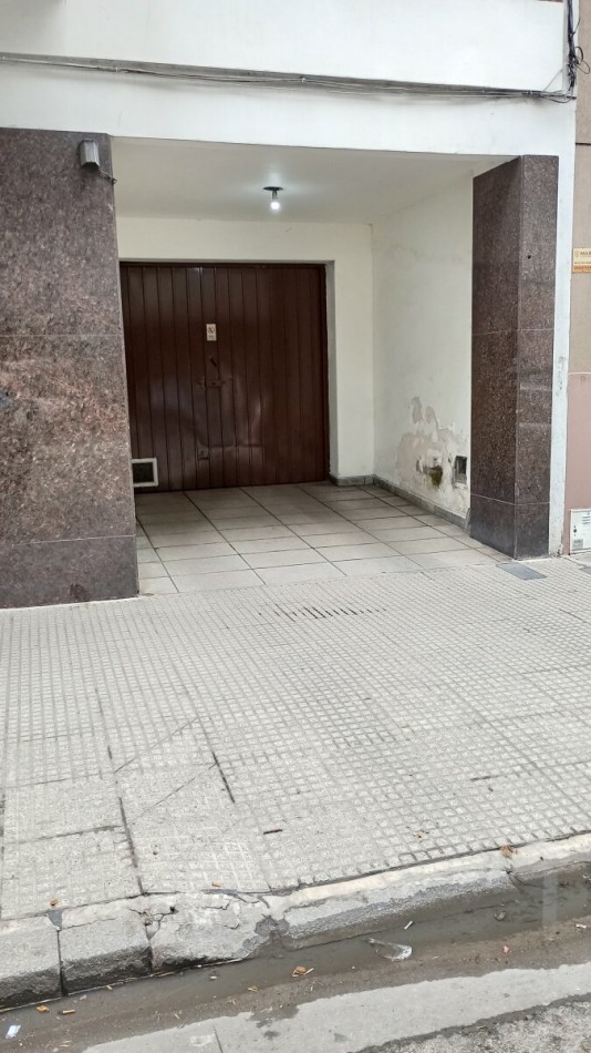CABALLITO,2AMBIENTES, EXCELENTE LUMINOSO, MUY BUEN ESTADO GENERAL,LAVADERO,EXCELENTE UBICACION,EN EL RADIO SUBTEA Y B , BUENAS CONDICIONES DE INGRESO