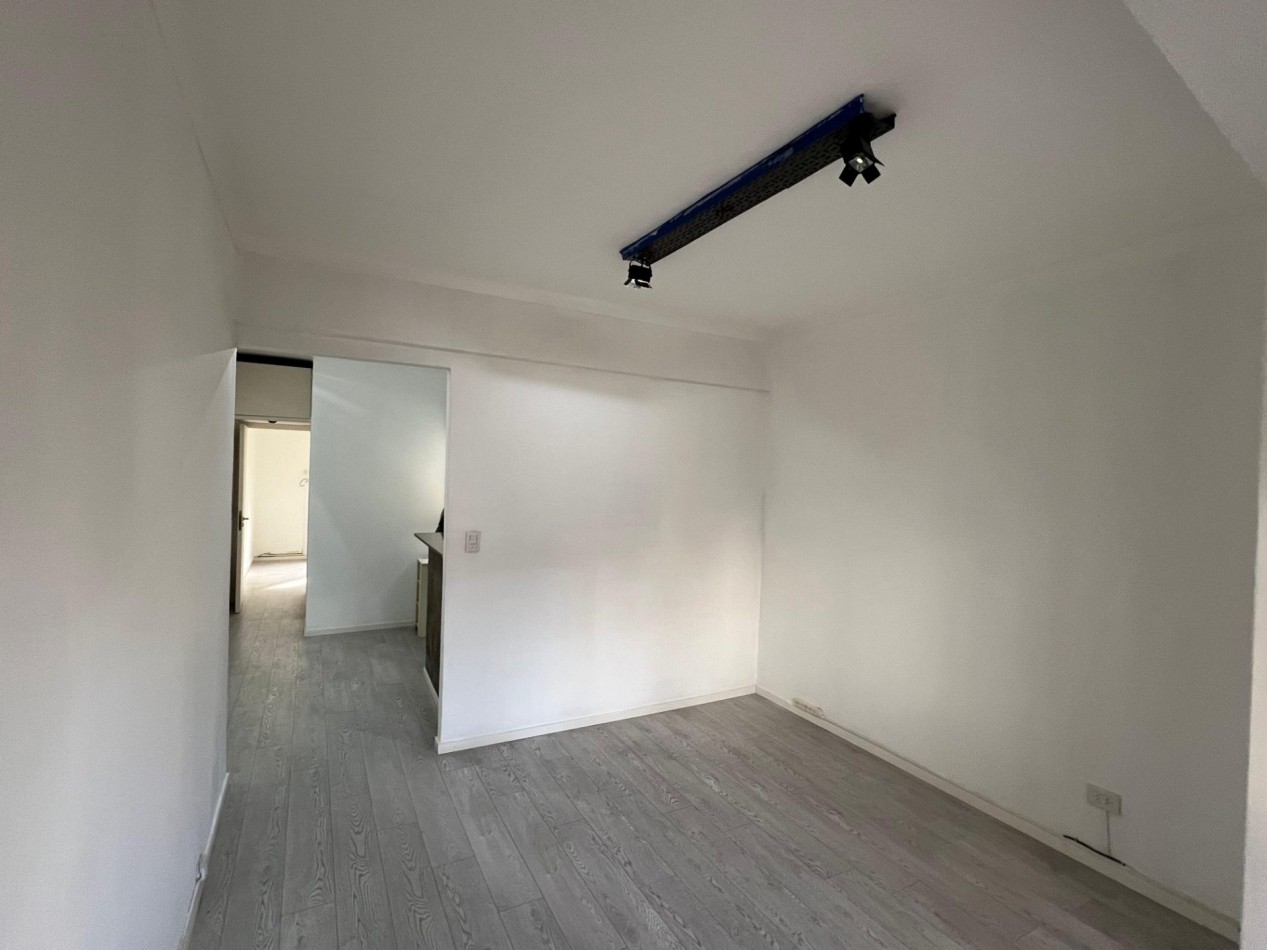 CABALLITO, 2 AMBIENTES, 1 PISO ESCALERA,FRENTE MB UBICACION, FERROCARRIL, SUBTE A Y ESTADO GENERAL, OPORTUNIDAD, SUBTE A, OPORTUNIDAD, BAJAS EXPENSAS, 