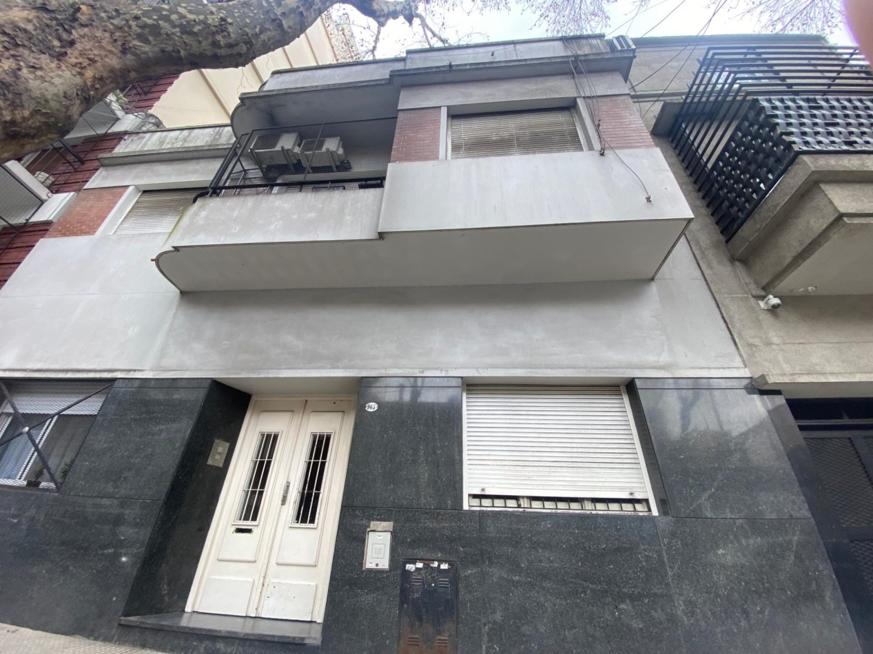 CABALLITO, 2 AMBIENTES, 1 PISO ESCALERA,FRENTE MB UBICACION, FERROCARRIL, SUBTE A Y ESTADO GENERAL, OPORTUNIDAD, SUBTE A, OPORTUNIDAD, BAJAS EXPENSAS, 