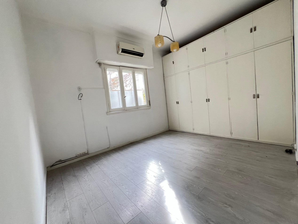 CABALLITO, 2 AMBIENTES, 1 PISO ESCALERA,FRENTE MB UBICACION, FERROCARRIL, SUBTE A Y ESTADO GENERAL, OPORTUNIDAD, SUBTE A, OPORTUNIDAD, BAJAS EXPENSAS, 