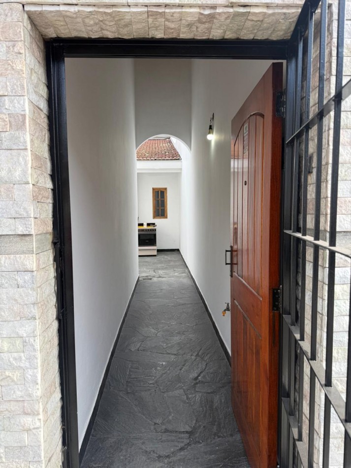 MATADEROS,CASA,LOTE PROPIO,4AMB,COCHERA, USO COMERCIAL-PROFESIONAL-OPORTUNIDAD DE INVERSION, BUENA UBICACION Y ARTERIAS DE ACCESO
