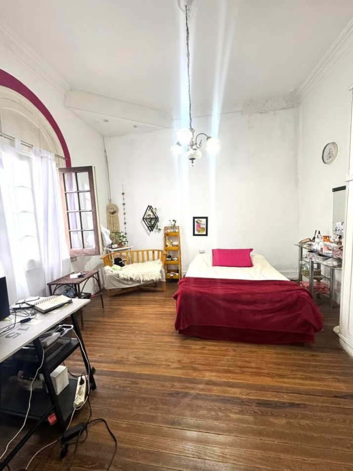 VERSALLES, CASA-4amb,cochera, jardin , oportunidad, 