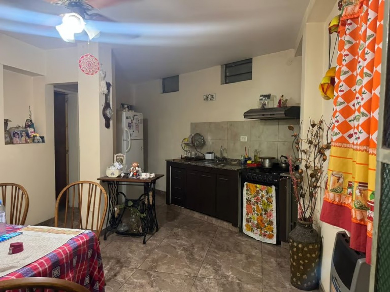 VERSALLES, CASA-4amb,cochera, jardin , oportunidad, 