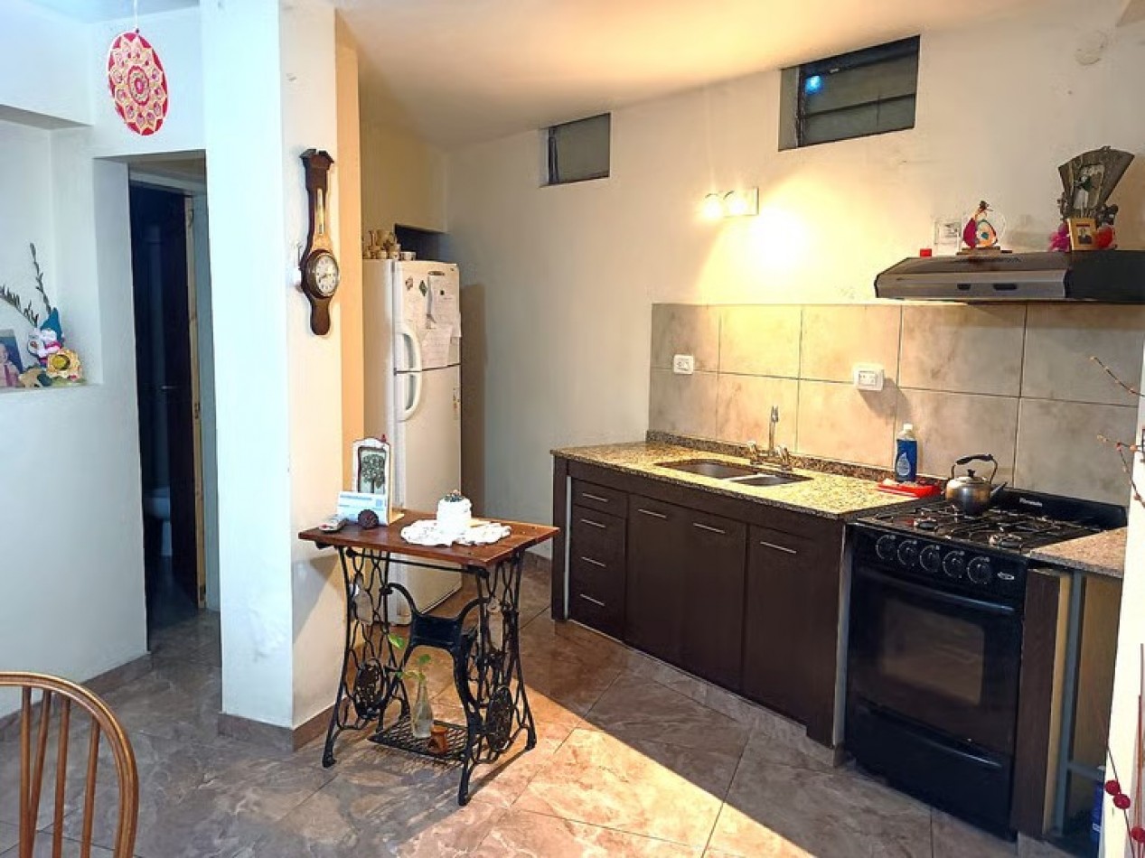 VERSALLES, CASA-4amb,cochera, jardin , oportunidad, 
