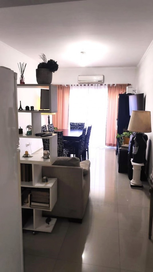 VILLA GENERAL MITRE;3 AMBIENTES, COCHERA; BALCON SALIENTE, MUY BUEN ESTADO GENERAL,Y UBICACION 