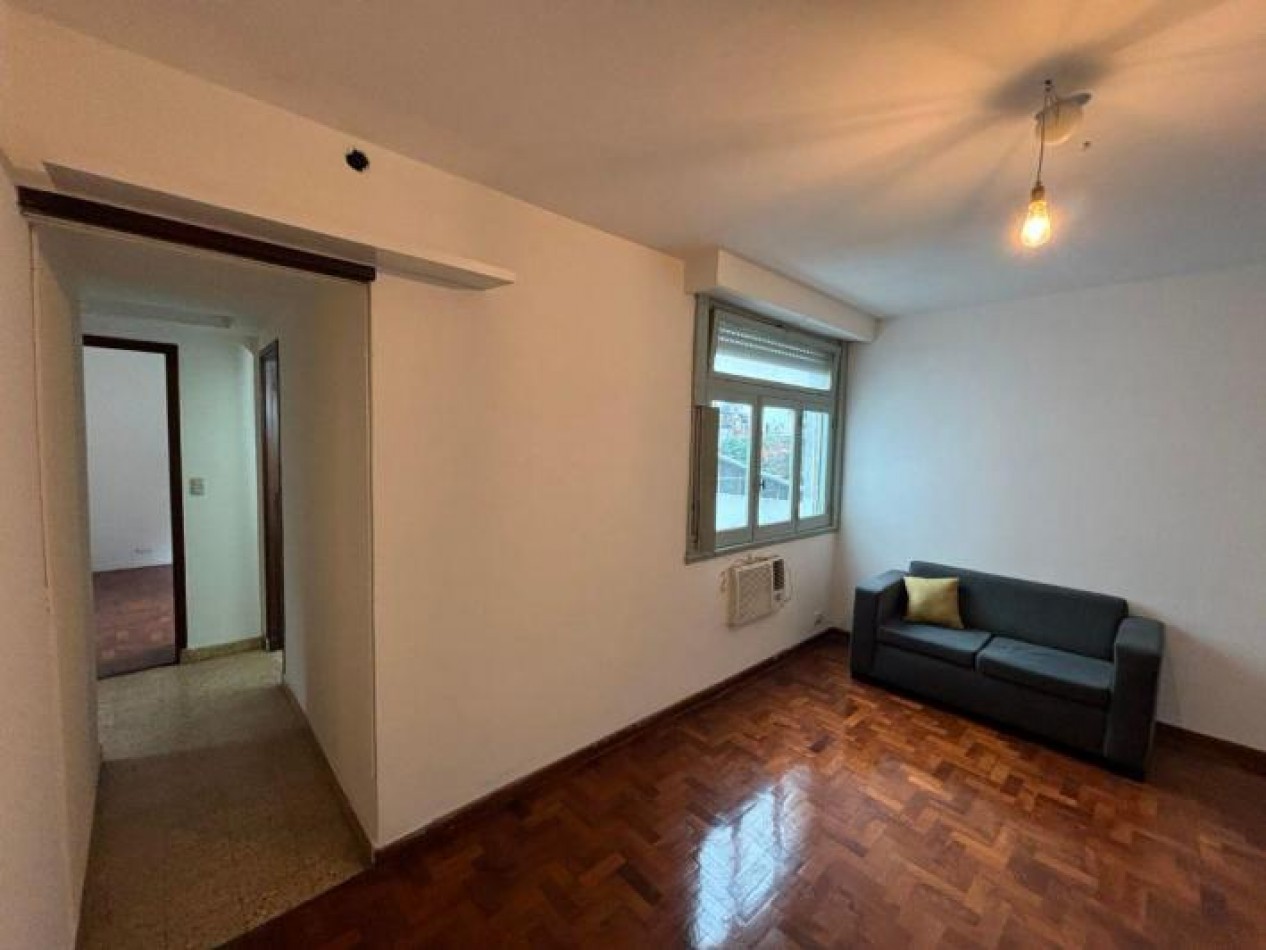 CABALLITO NORTE,PH 3AMBIENTES,1 PISO ESCALERA SIN EXPENSAS, MUY BUEN ESTADO Y UBICACION OPORTUNIDAD