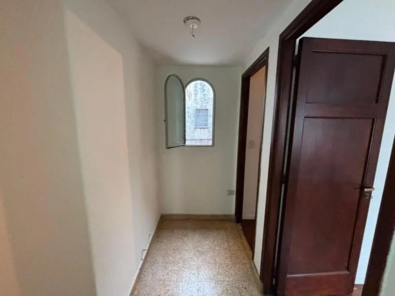 CABALLITO NORTE,PH 3AMBIENTES,1 PISO ESCALERA SIN EXPENSAS, MUY BUEN ESTADO Y UBICACION OPORTUNIDAD