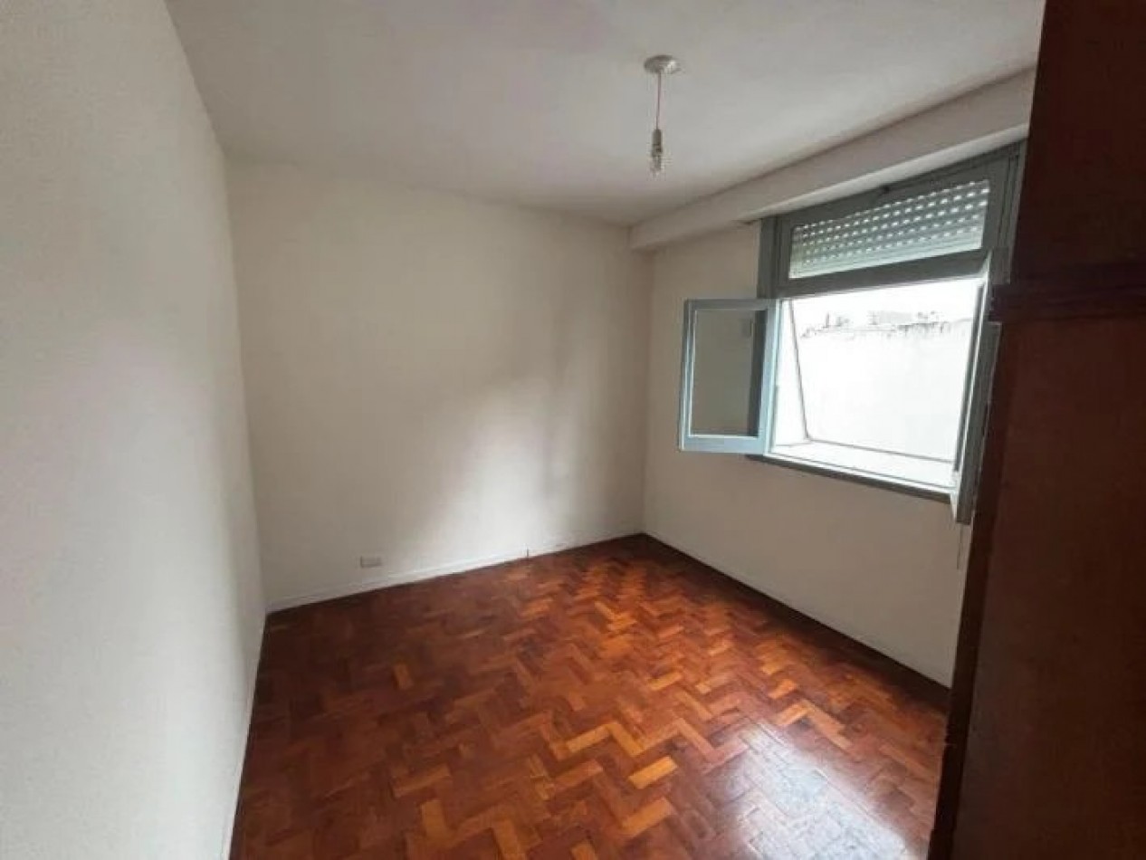 CABALLITO NORTE,PH 3AMBIENTES,1 PISO ESCALERA SIN EXPENSAS, MUY BUEN ESTADO Y UBICACION OPORTUNIDAD