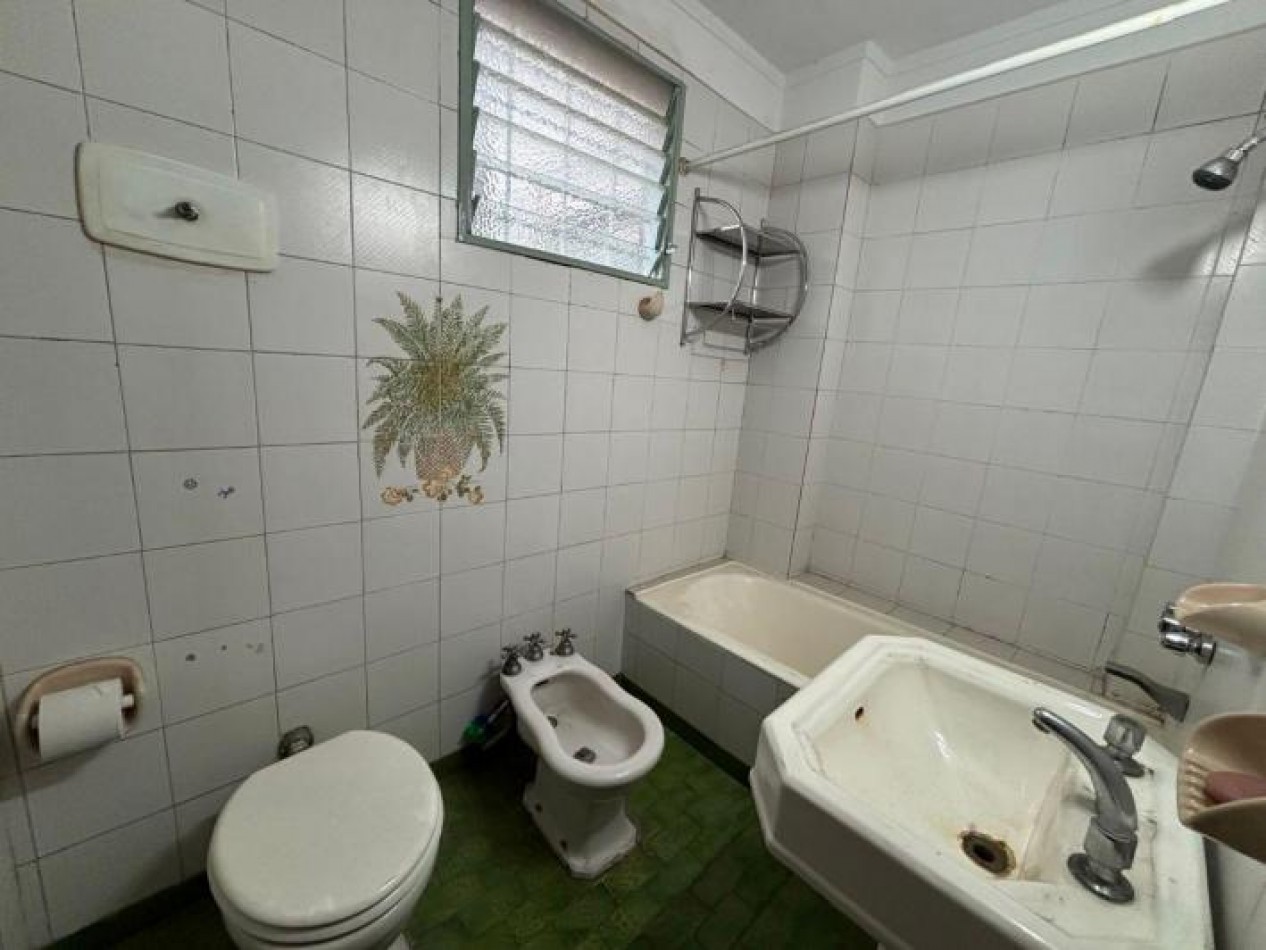 CABALLITO NORTE,PH 3AMBIENTES,1 PISO ESCALERA SIN EXPENSAS, MUY BUEN ESTADO Y UBICACION OPORTUNIDAD