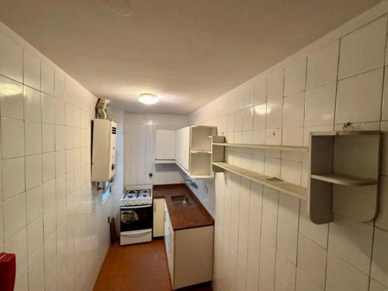 CABALLITO NORTE,PH 3AMBIENTES,1 PISO ESCALERA SIN EXPENSAS, MUY BUEN ESTADO Y UBICACION OPORTUNIDAD
