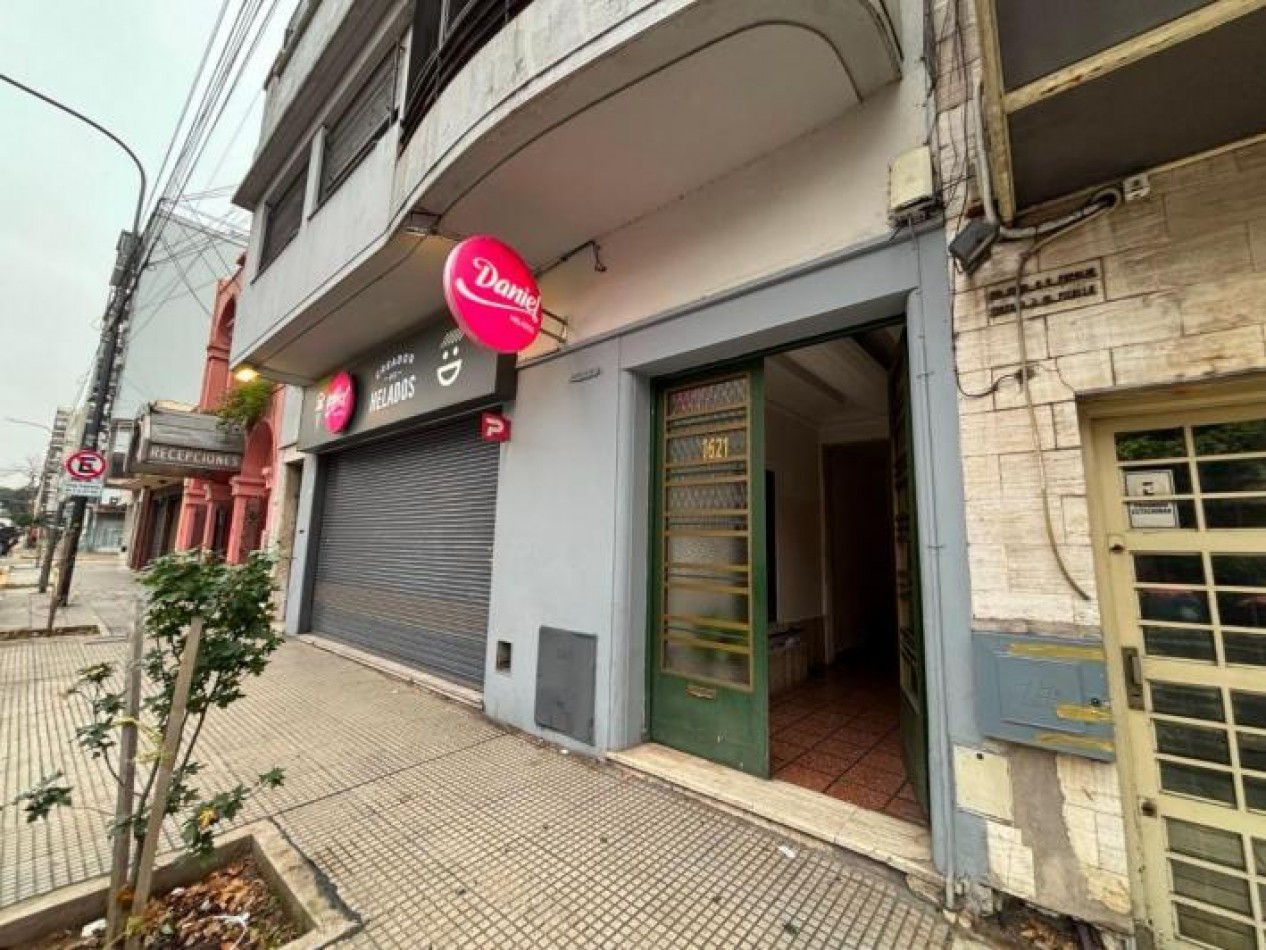 CABALLITO NORTE,PH 3AMBIENTES,1 PISO ESCALERA SIN EXPENSAS, MUY BUEN ESTADO Y UBICACION OPORTUNIDAD