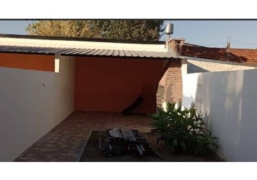 PARQUE LELOIR CASA DUPLEX 3 AMBIENTES ESTRENAR APTO CREDITO MUY BUEN ESTADO UBICACION,AMPLIO METRAJE,OPORTUNIDAD,