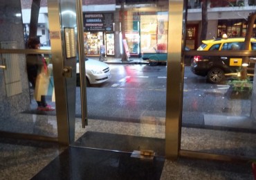 Recoleta,1ambiente,frente,balcon,metros de Avenida Santa Fe,vista panoramica,balcon saliente, subte D,excelencia estado/ubicacion