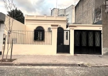 VERSALLES, CASA-4amb,cochera, jardin , oportunidad, 